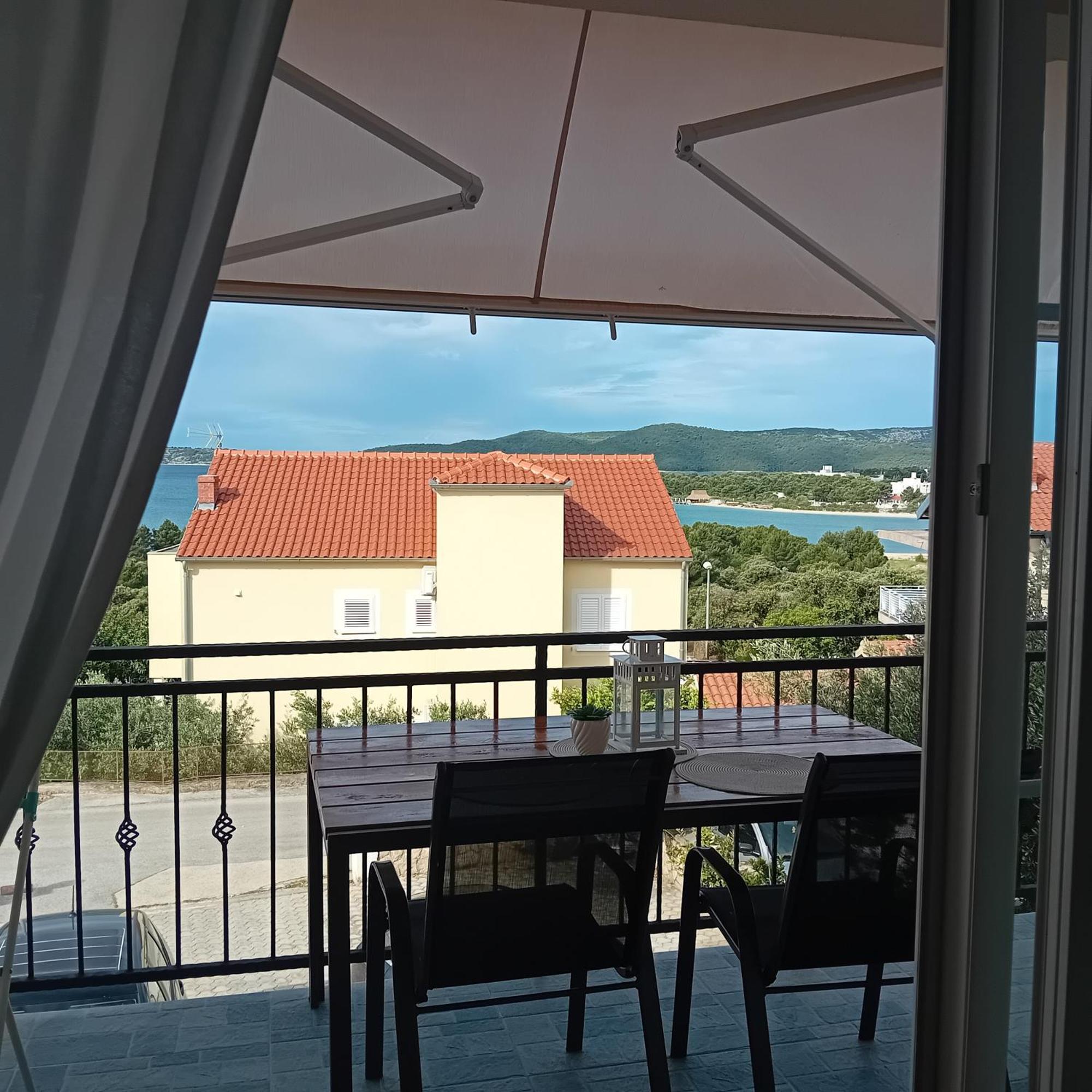 Apartments Gveric Шибеник Экстерьер фото